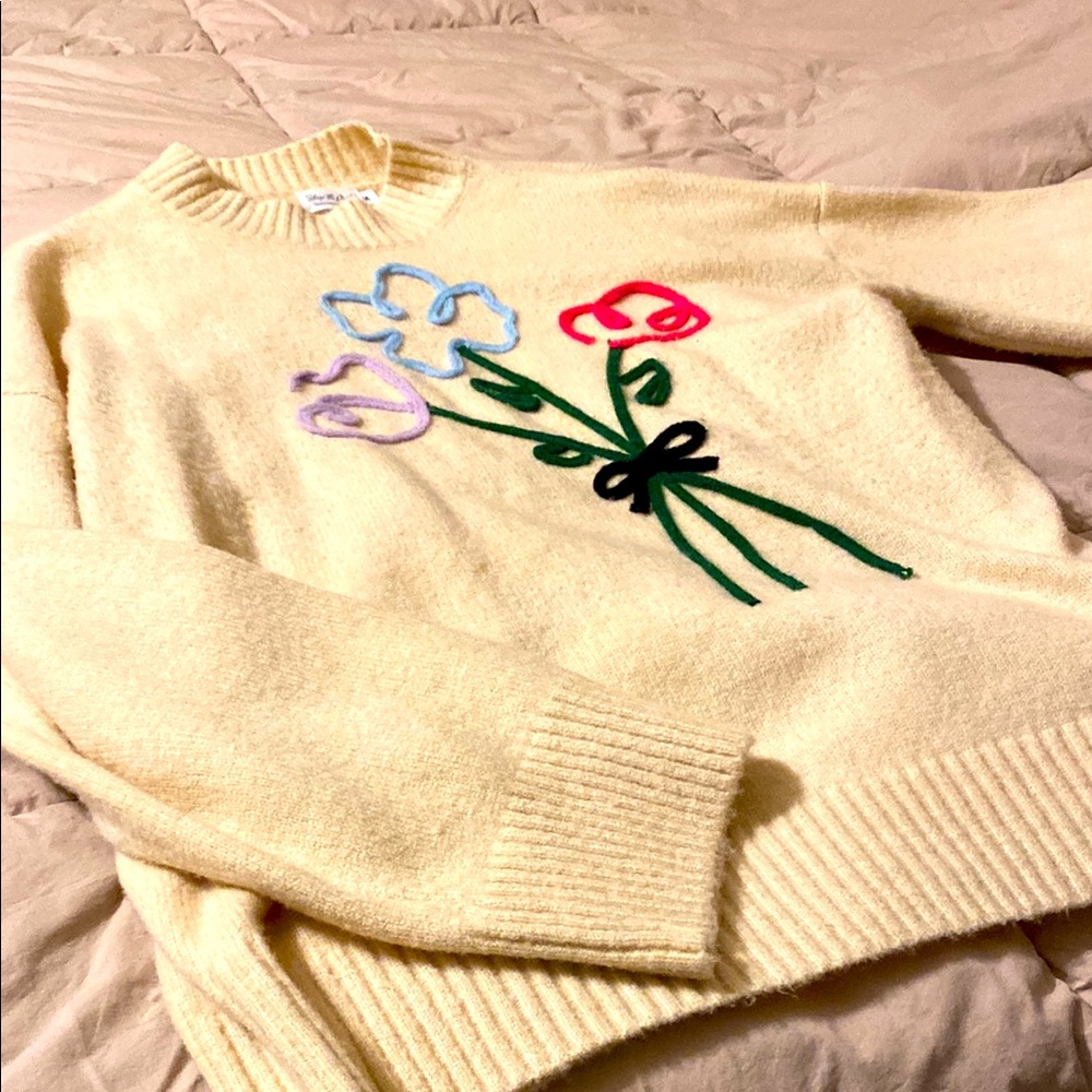 Floral Embroidered Cream Sweater